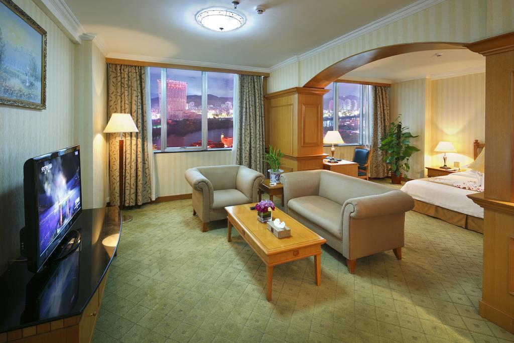 Guoxi Hotel Саня Стая снимка