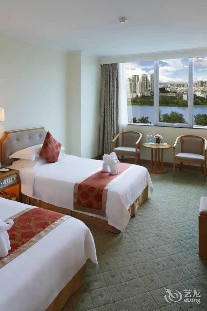 Guoxi Hotel Саня Екстериор снимка
